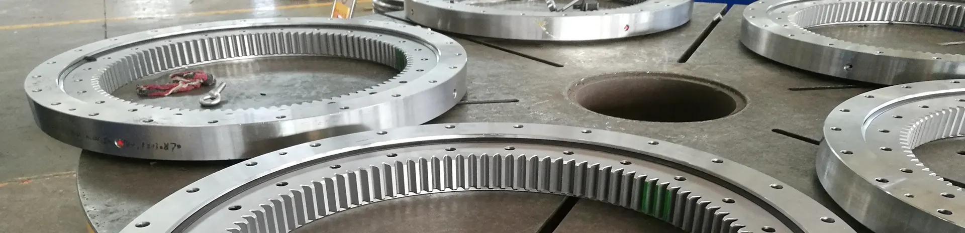 回转支承的润滑和维护